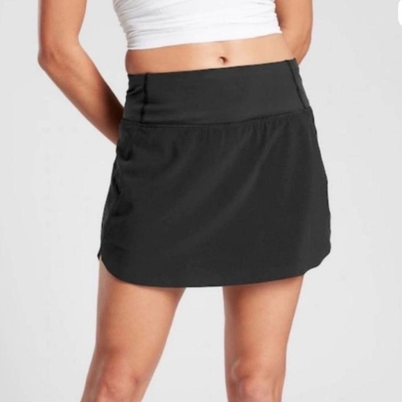 Athleta Dresses & Skirts - Athleta Run With It Skort Size XL Black Tennis Pickleball Golf Skirt